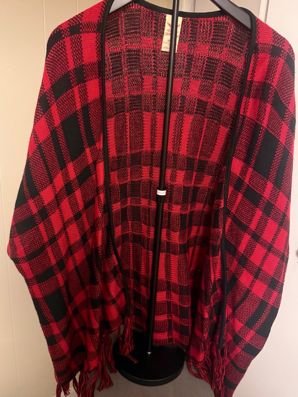 Faded Glory Red & Black Plaid Fringe Knit Cape